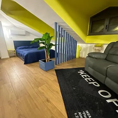 Mirabella Loft Apartmán *